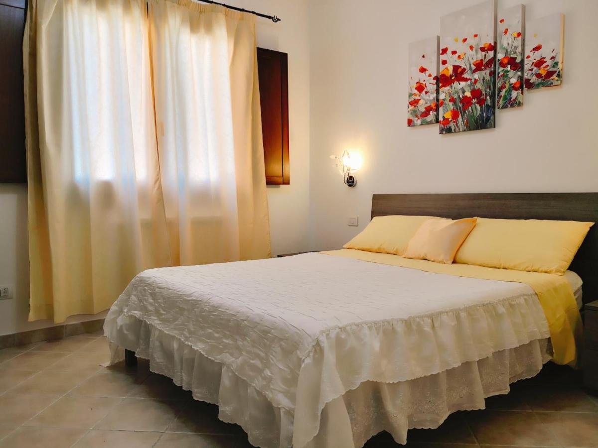 A Lu Ponti Bed & Breakfast บูโดนี ภายนอก รูปภาพ